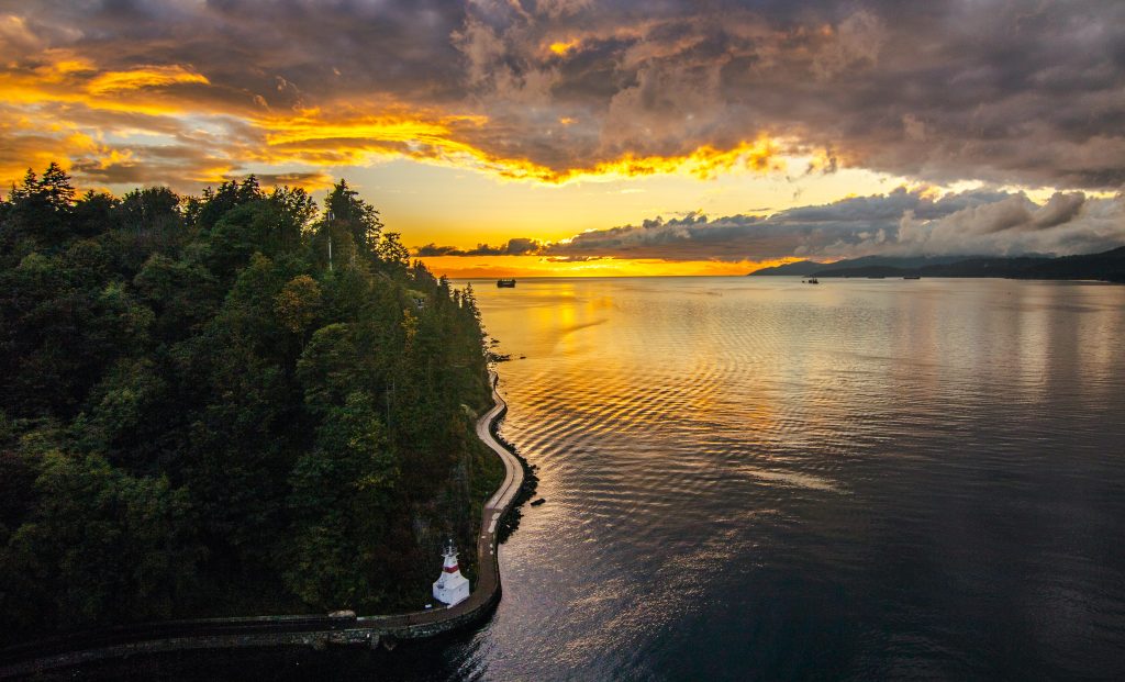 Lions Gate Bridge Sunset – Vancouver